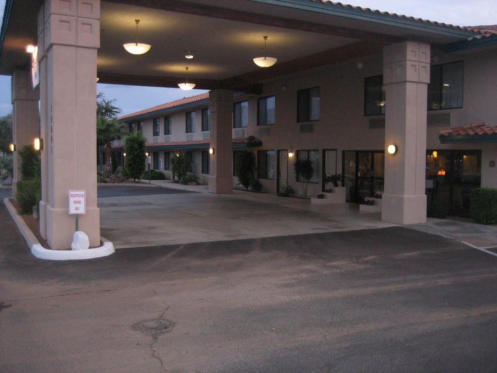 Catalina Inn Ngoại thất bức ảnh